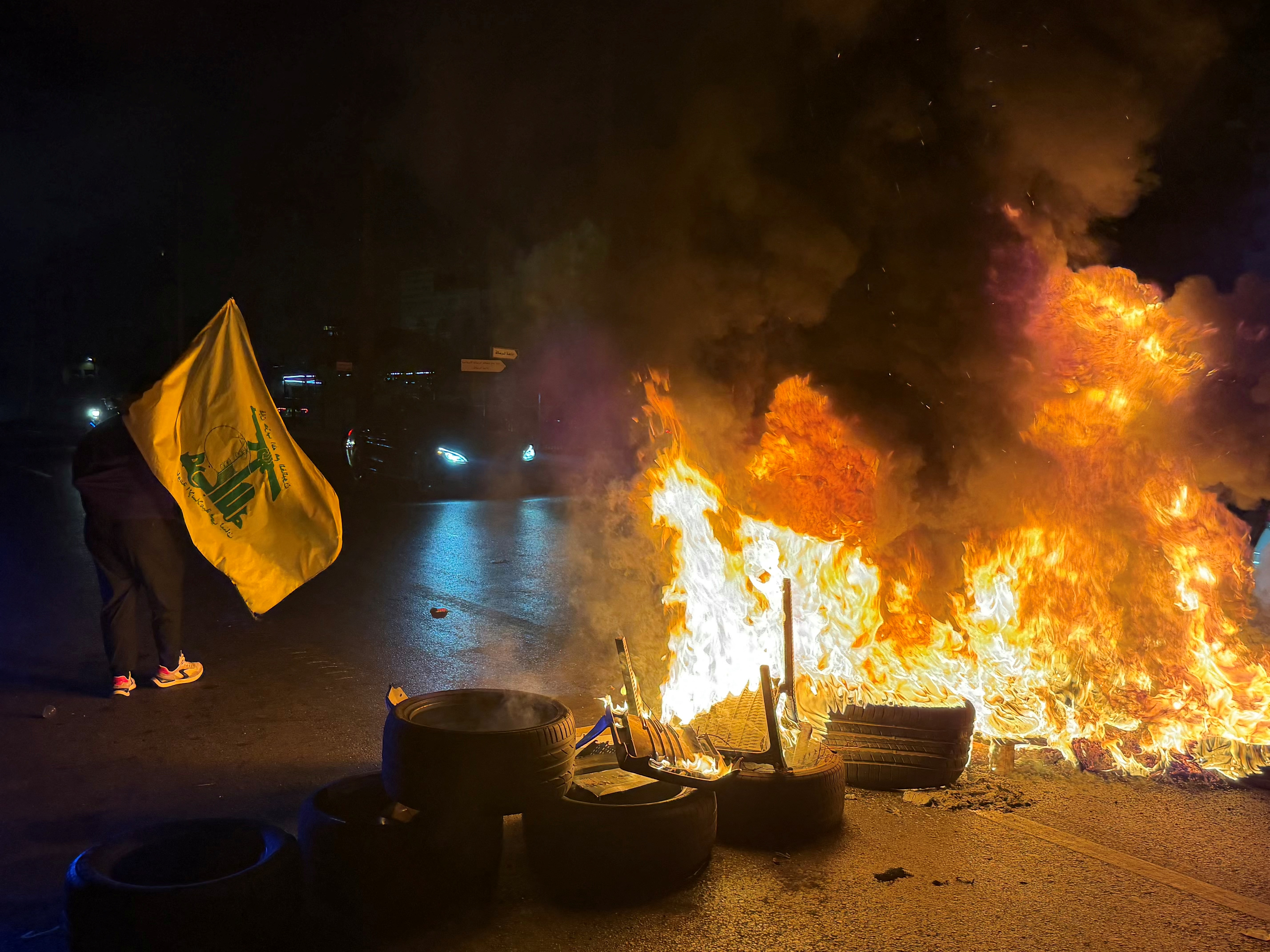 Hezbollah rejects U.S.-brokered Israel-Lebanon deal linking Israeli withdrawal to disarmament